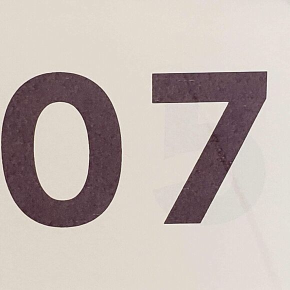 Life is Good Long Sleeve Crusher Tee Dr Suess Cindy Lou Who Christmas Large L - Picture 8 of 8